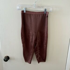 Skims shapewear - new with tags!